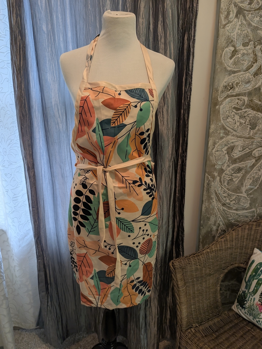 Retro Botanical Leaf Print Adjustable Kitchen Apron